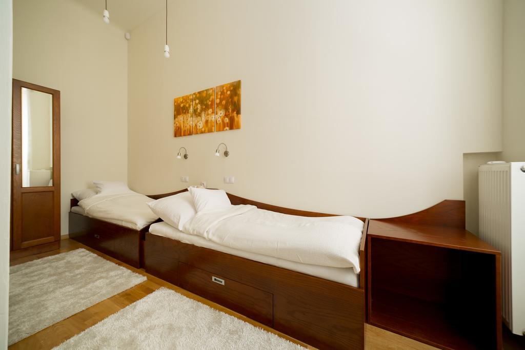 Family Buddha Apartment Budapest Eksteriør bilde