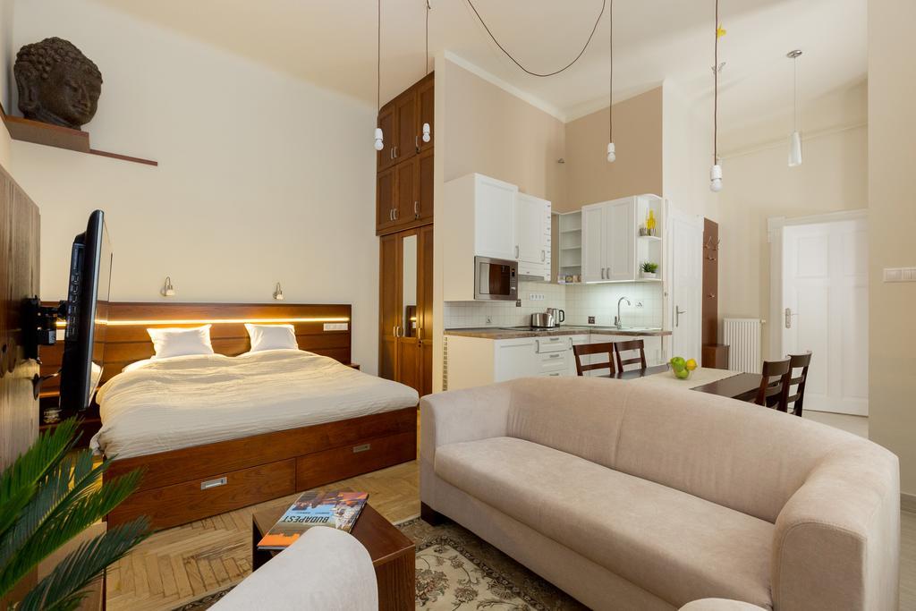 Family Buddha Apartment Budapest Eksteriør bilde